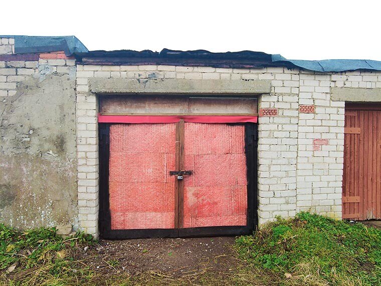 Гараж в Румму